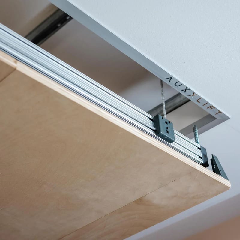 Auxx Attic Lift close up