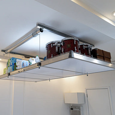 Auxx Lift Cover Lifestyle