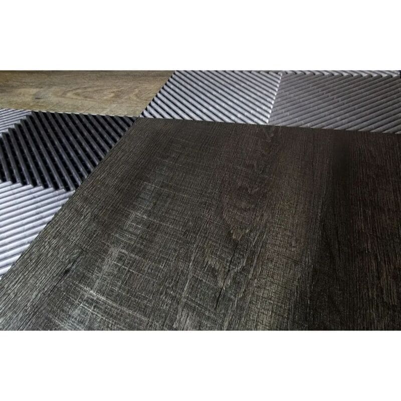 Charred Oak RaceDeck Flooring Detail Plus